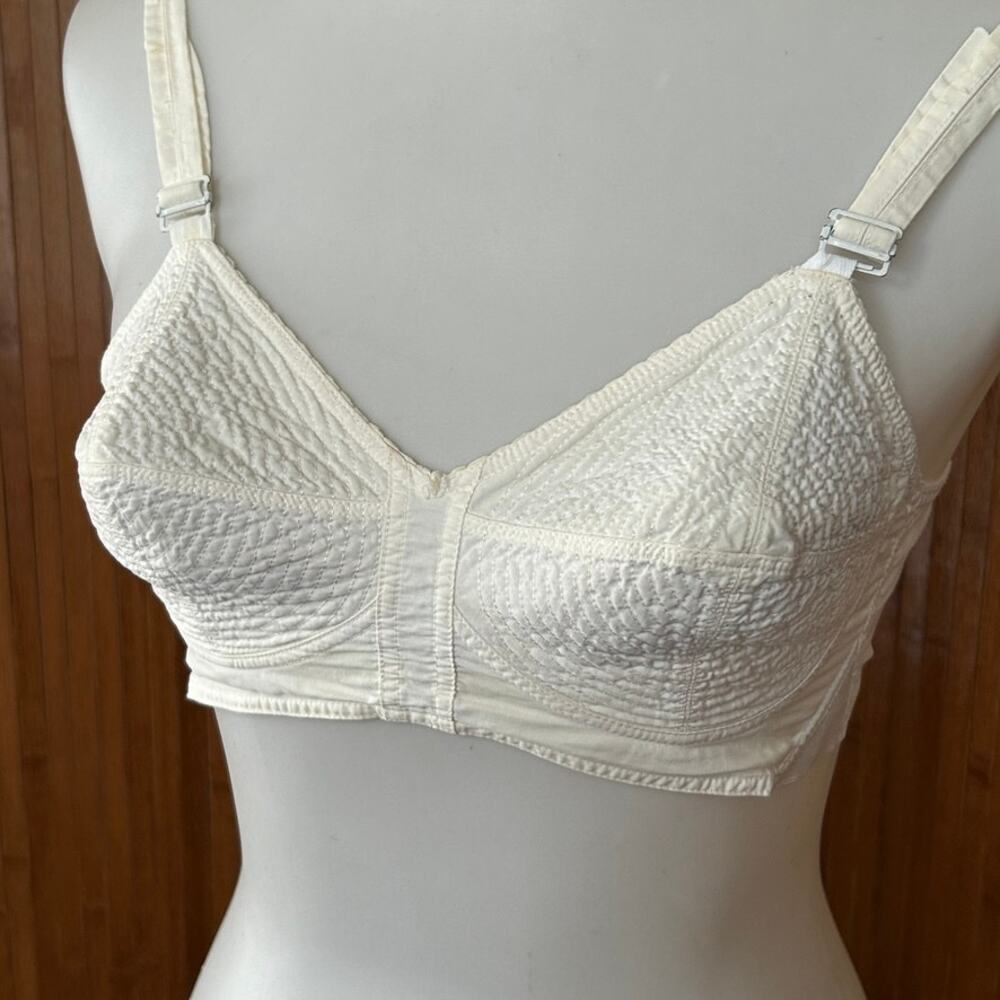 Vintage 1950s Warner's Piqué Cotton Structural Bullet Bra